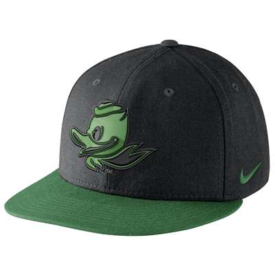 Nike Oregon Ducks True Players Snapback Hat - Black - Puddles Logo