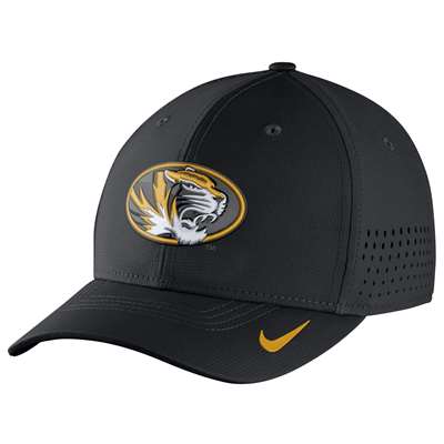 Nike Missouri Tigers Vapor Sideline Swoosh Flex Hat